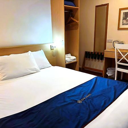Marston Green Royal Square Hotel - Nec & Birmingham Airport מראה חיצוני תמונה