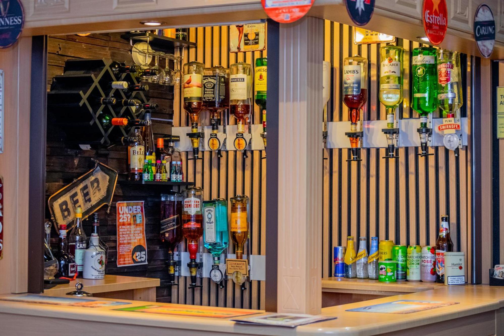 Marston Green Royal Square Hotel - Nec & Birmingham Airport מראה חיצוני תמונה