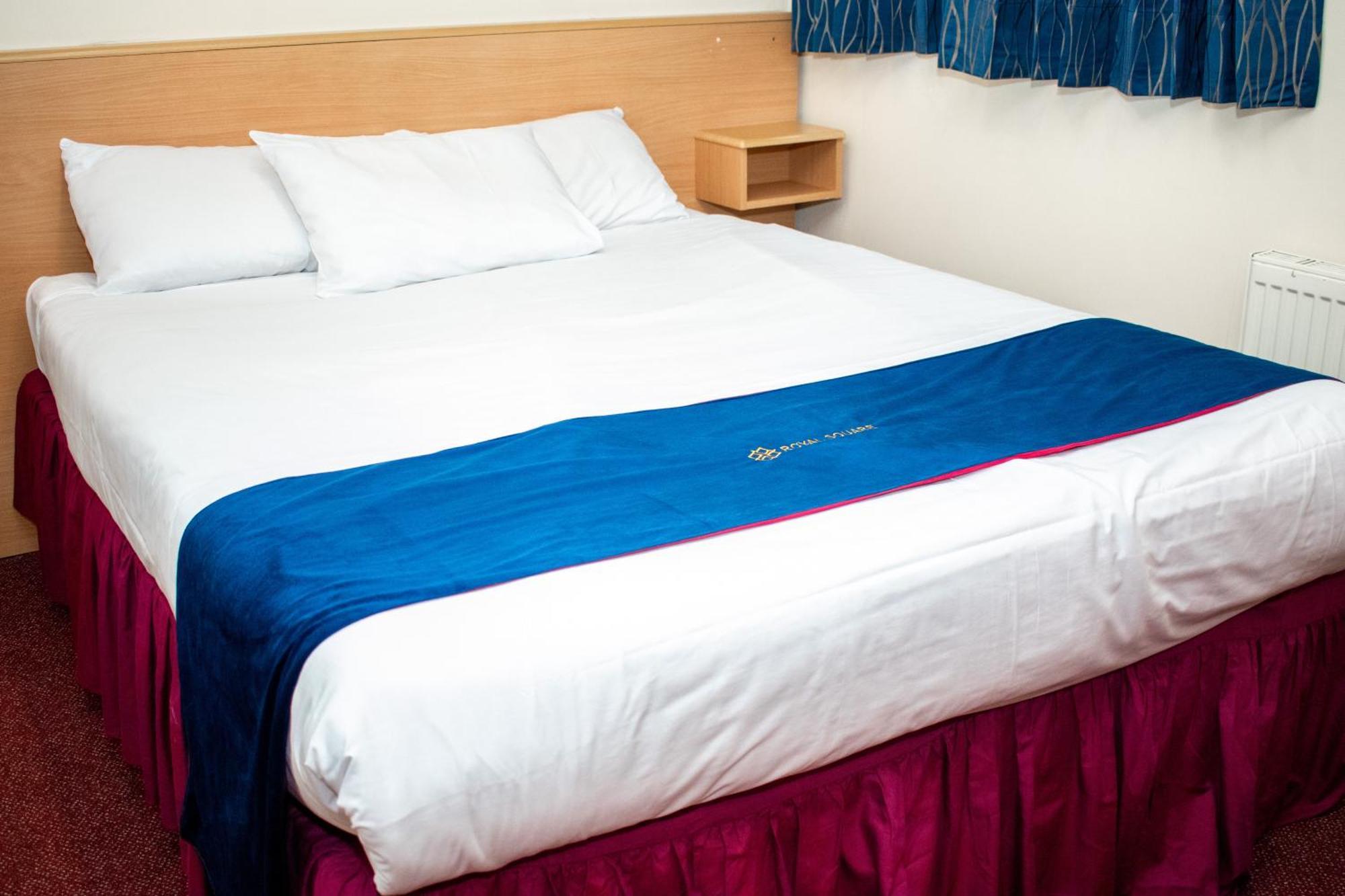 Marston Green Royal Square Hotel - Nec & Birmingham Airport מראה חיצוני תמונה