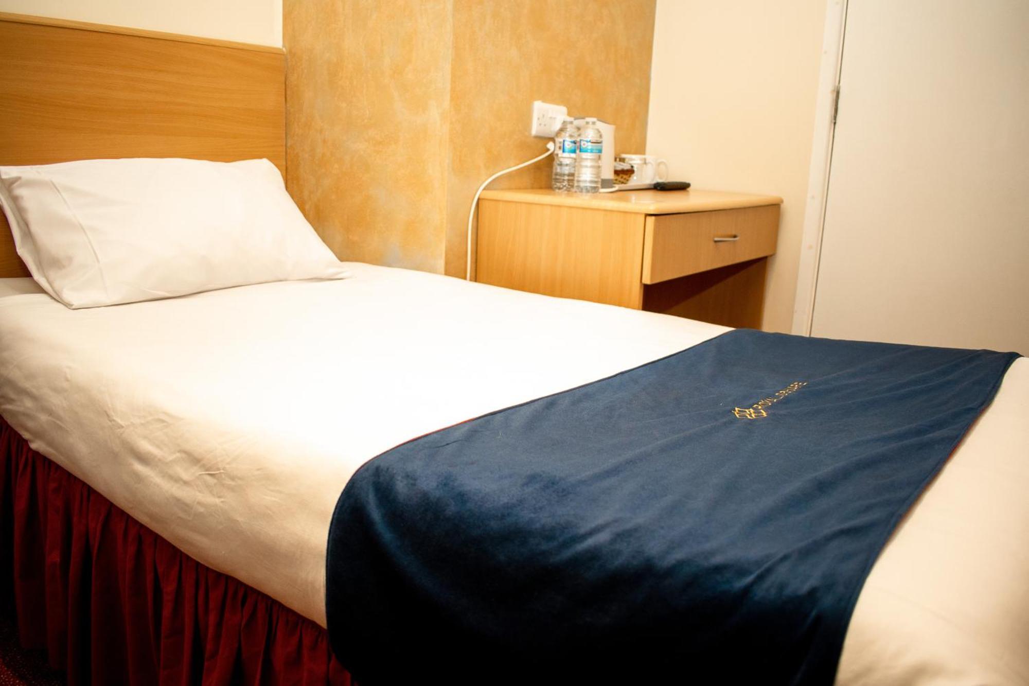 Marston Green Royal Square Hotel - Nec & Birmingham Airport מראה חיצוני תמונה
