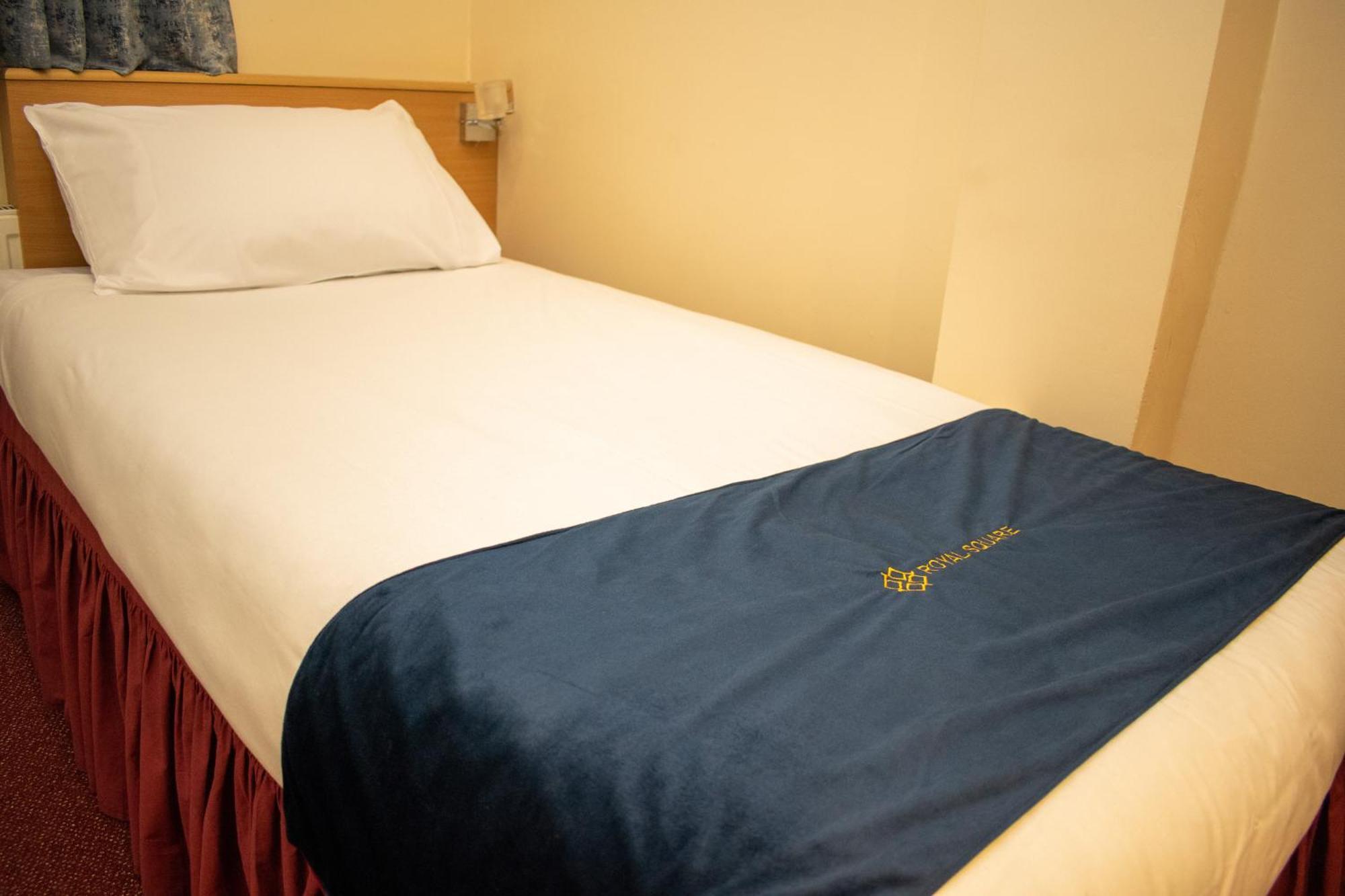 Marston Green Royal Square Hotel - Nec & Birmingham Airport מראה חיצוני תמונה