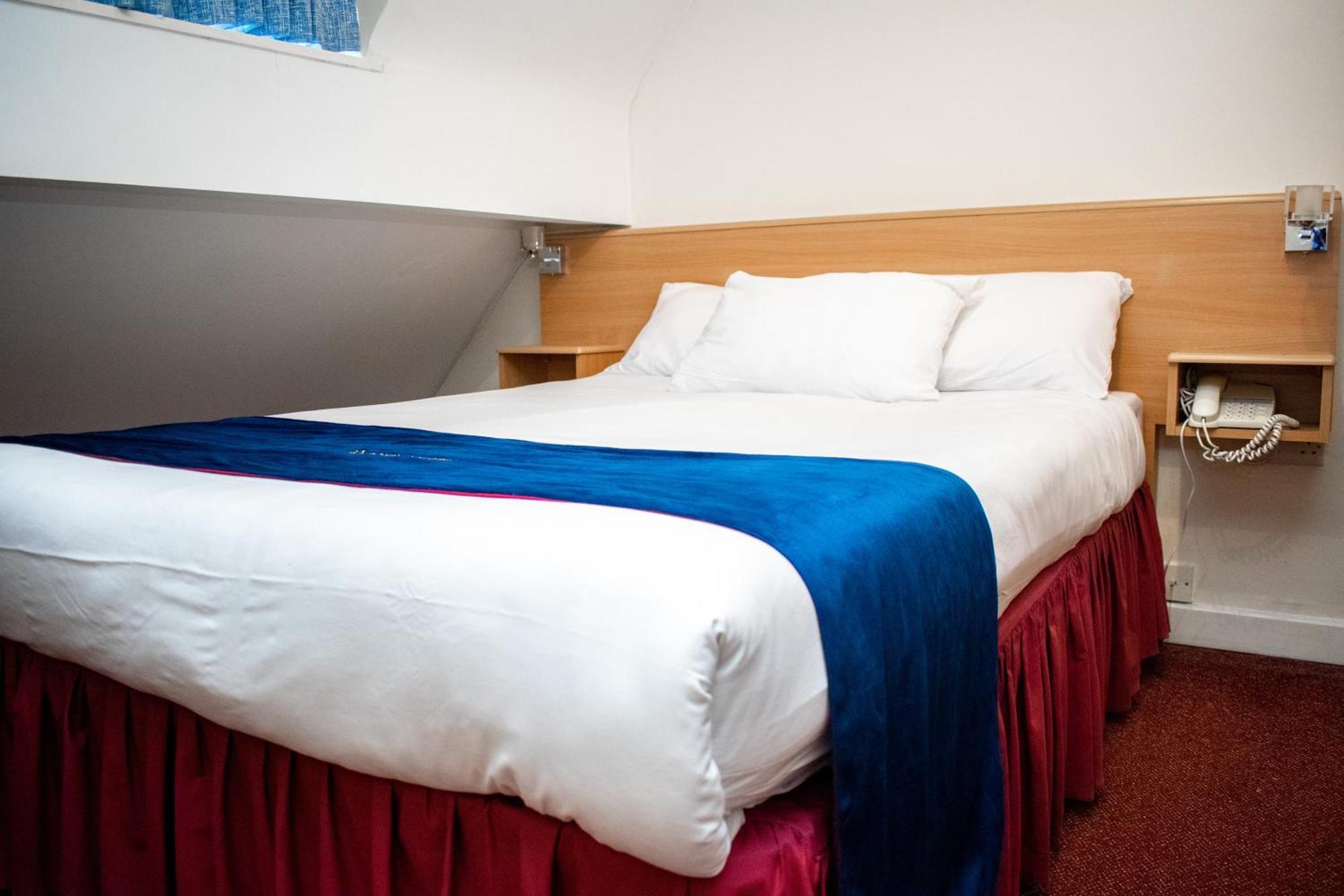 Marston Green Royal Square Hotel - Nec & Birmingham Airport מראה חיצוני תמונה