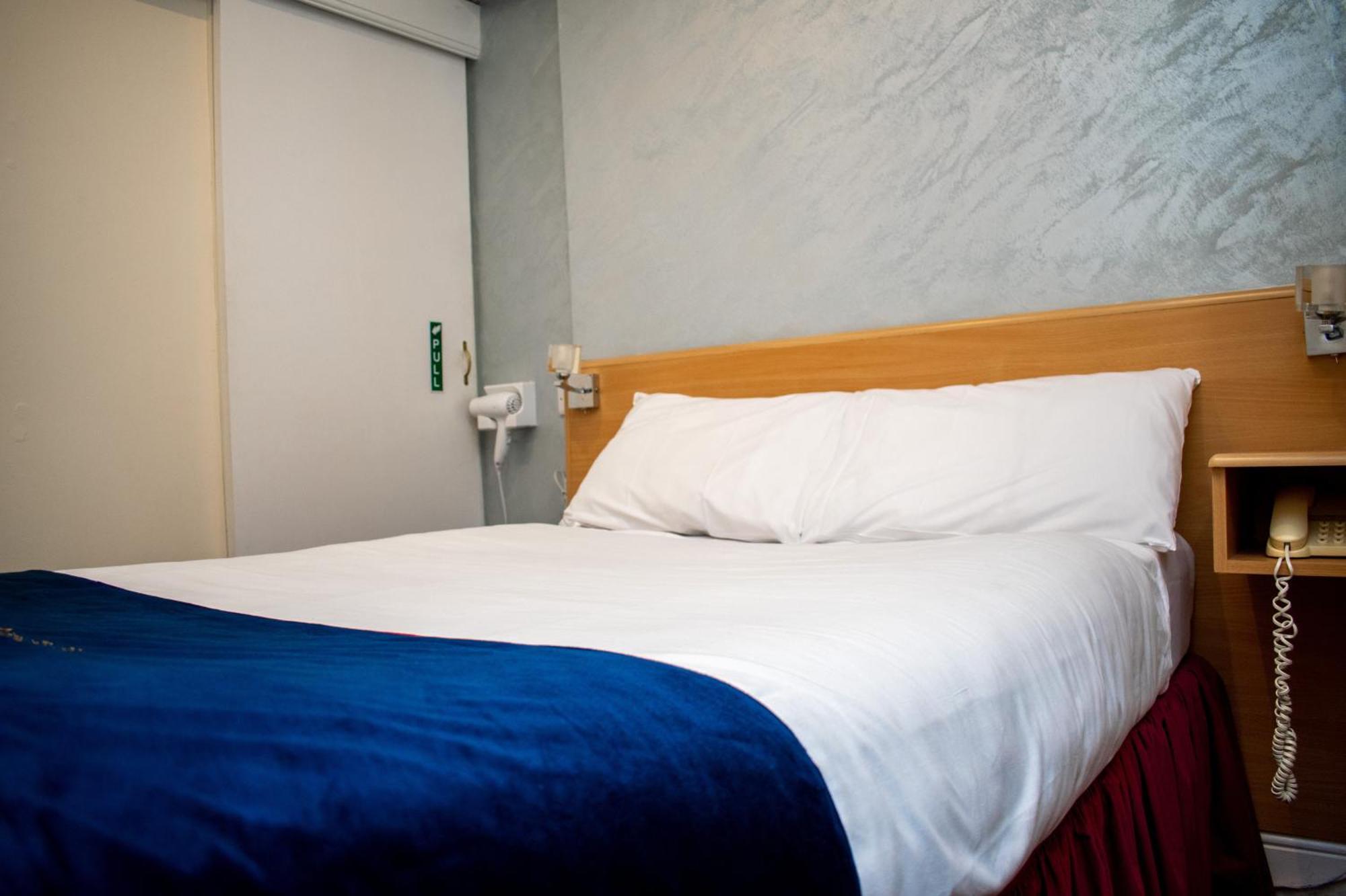 Marston Green Royal Square Hotel - Nec & Birmingham Airport מראה חיצוני תמונה