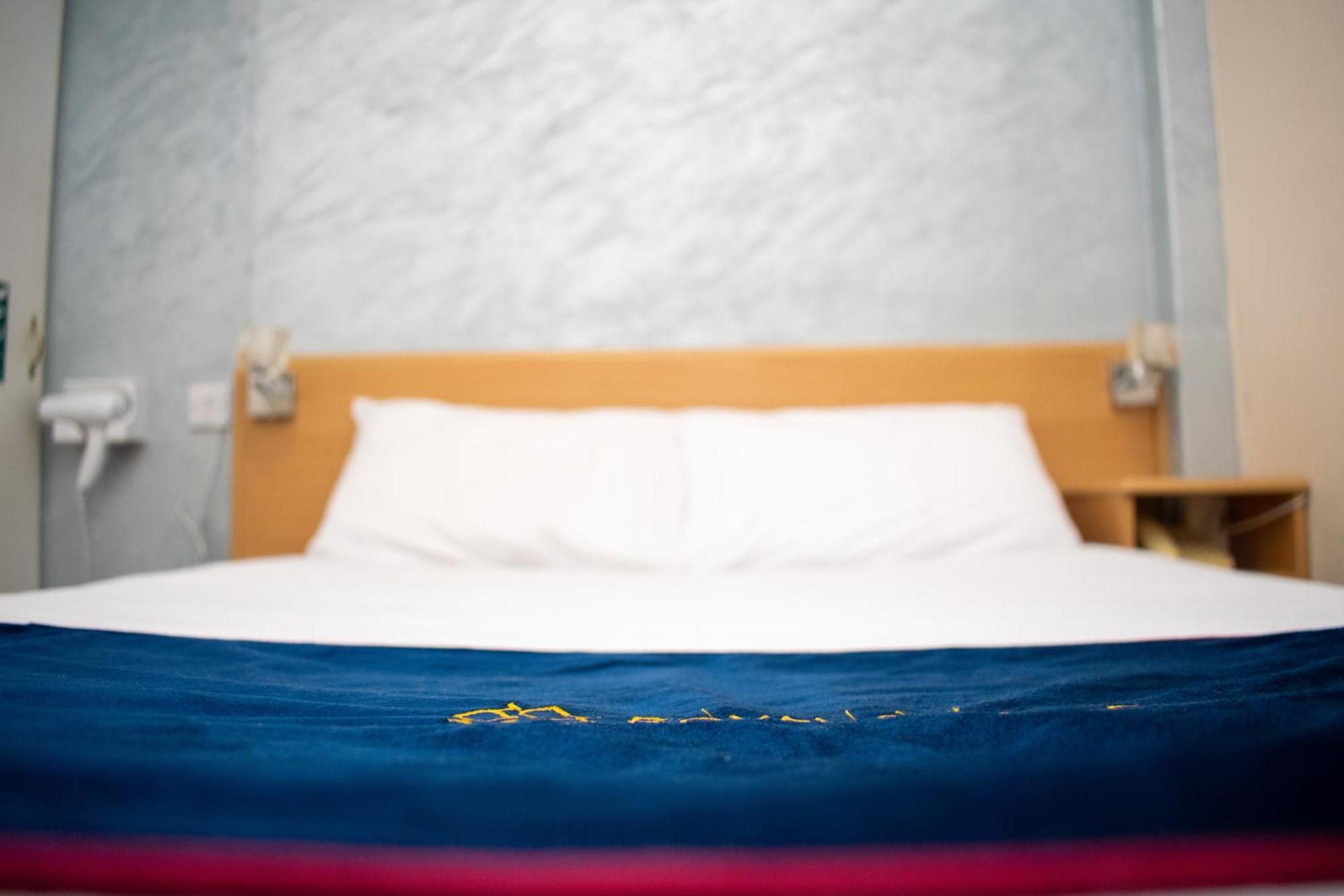 Marston Green Royal Square Hotel - Nec & Birmingham Airport מראה חיצוני תמונה